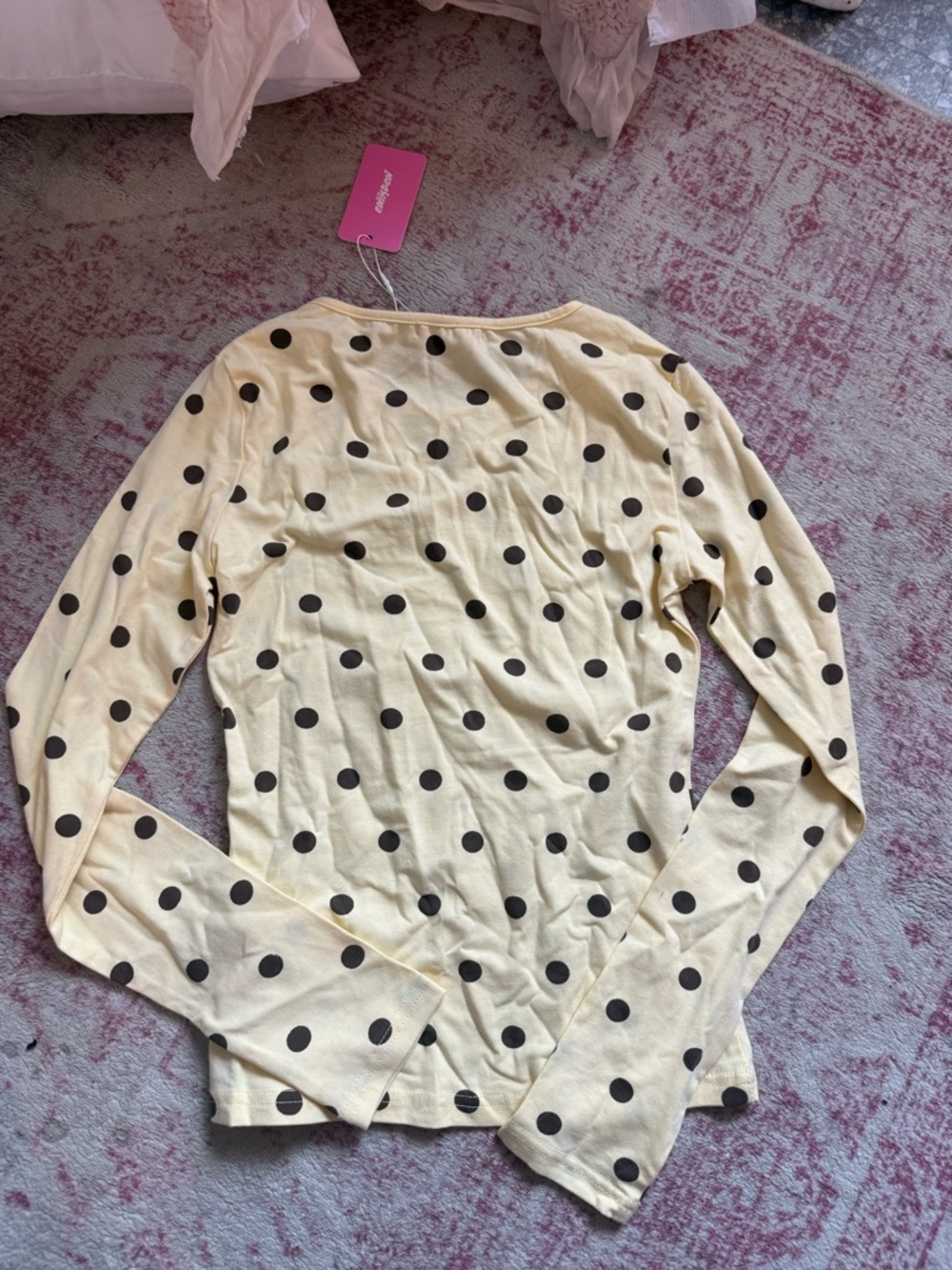 Edikted Yellow Polka Dot Top - Picture 4 of 4